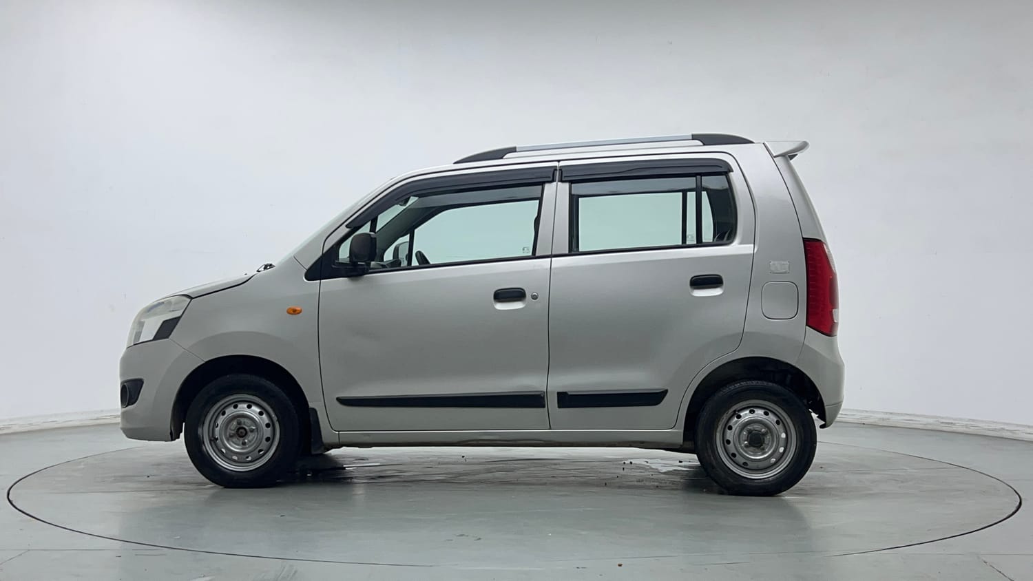 Used 2018 Maruti Suzuki Wagon R LXI CNG Cng Manual exterior LEFT SIDE VIEW