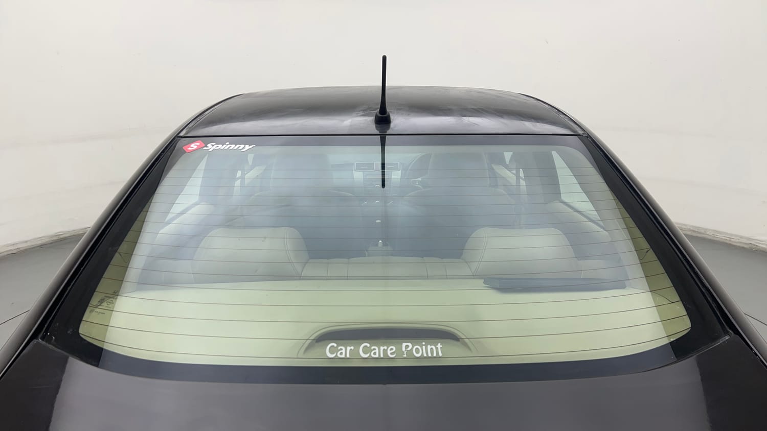 Used 2013 Honda City 1.5 S MT Petrol Manual exterior BACK WINDSHIELD VIEW