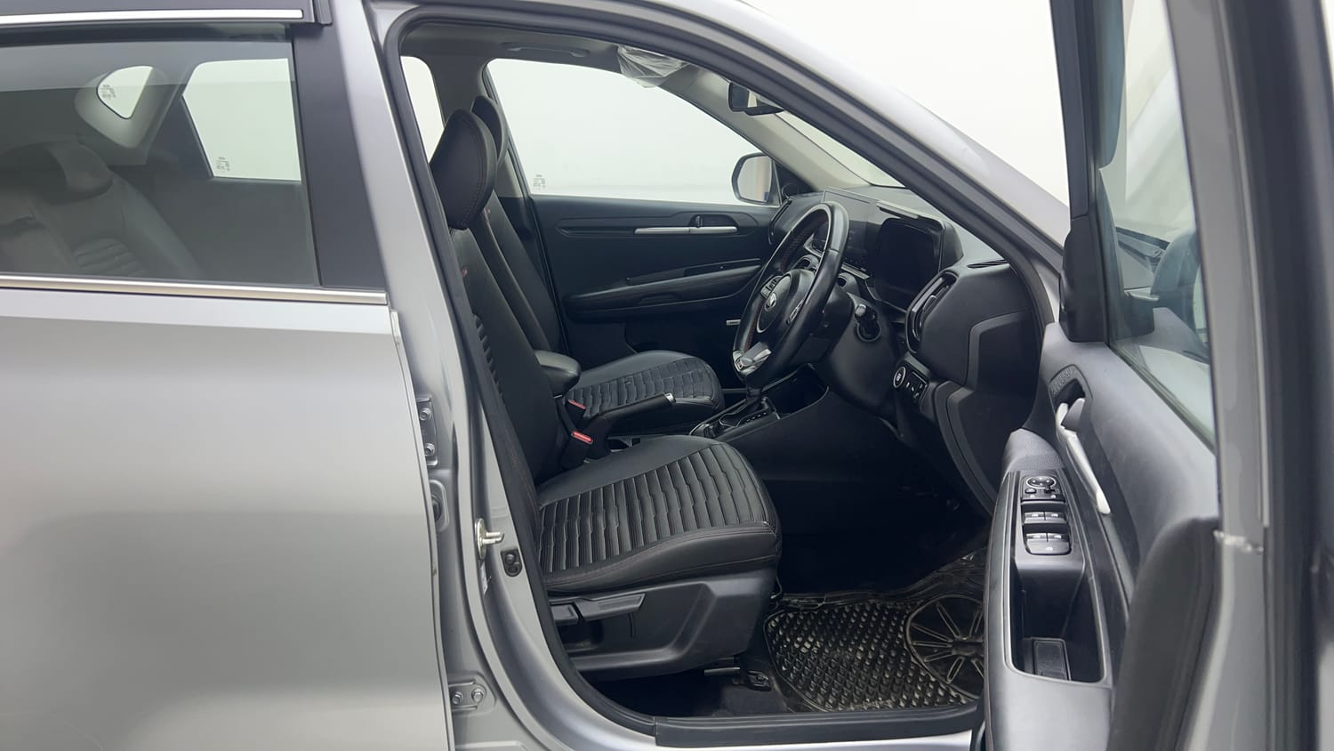 2020 Kia Sonet GTX Plus 1.0 DCT-17