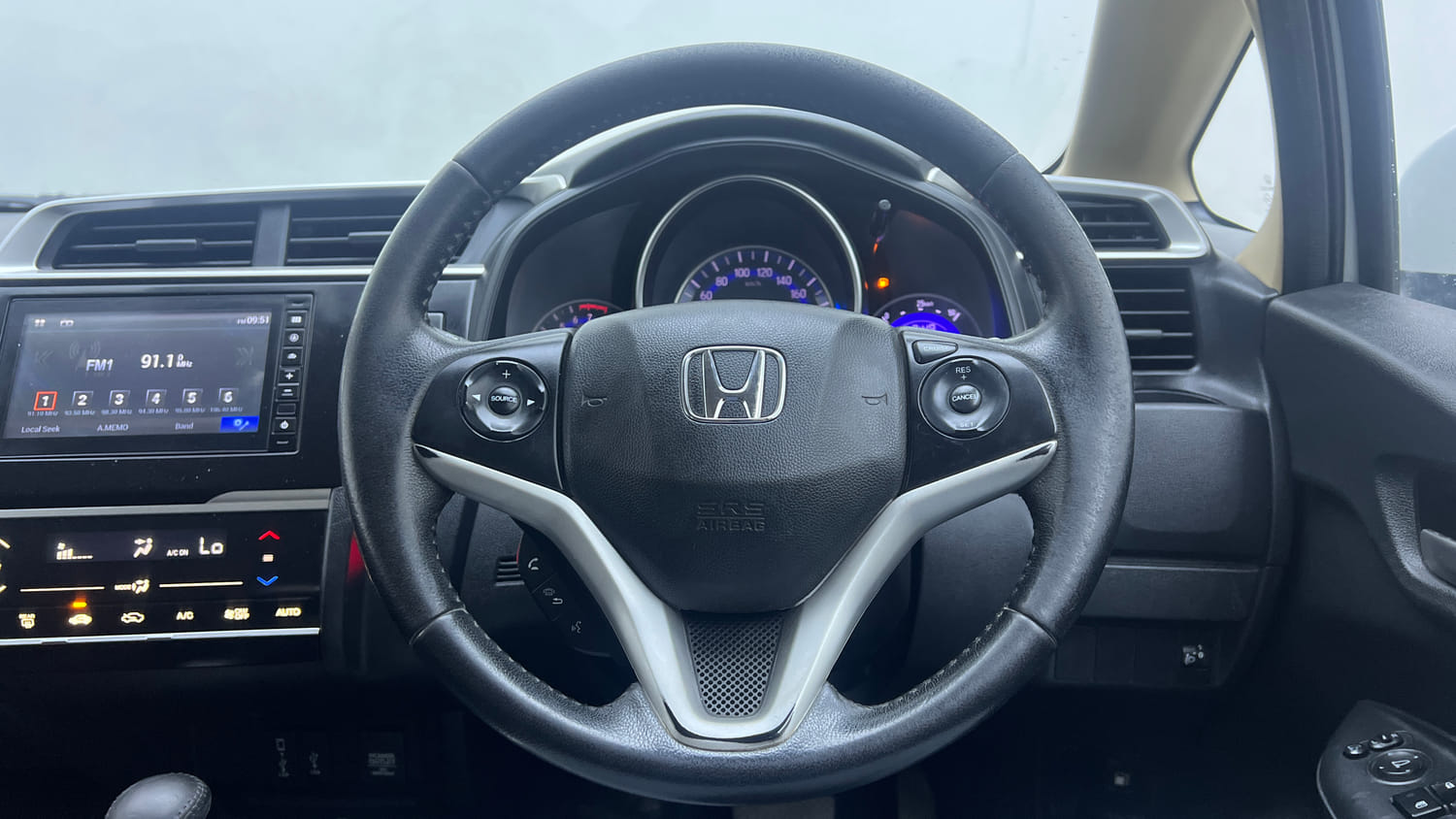 Used 2019 Honda Jazz VX CVT Petrol Petrol Automatic interior STEERING VIEW