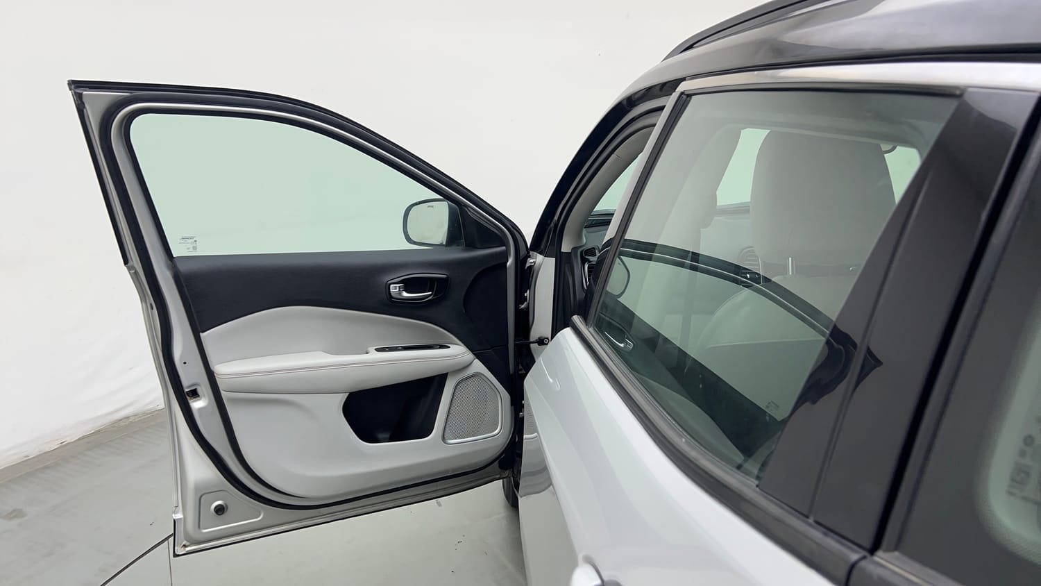 2018 Jeep Compass Limited (O) 1.4 Petrol AT-21
