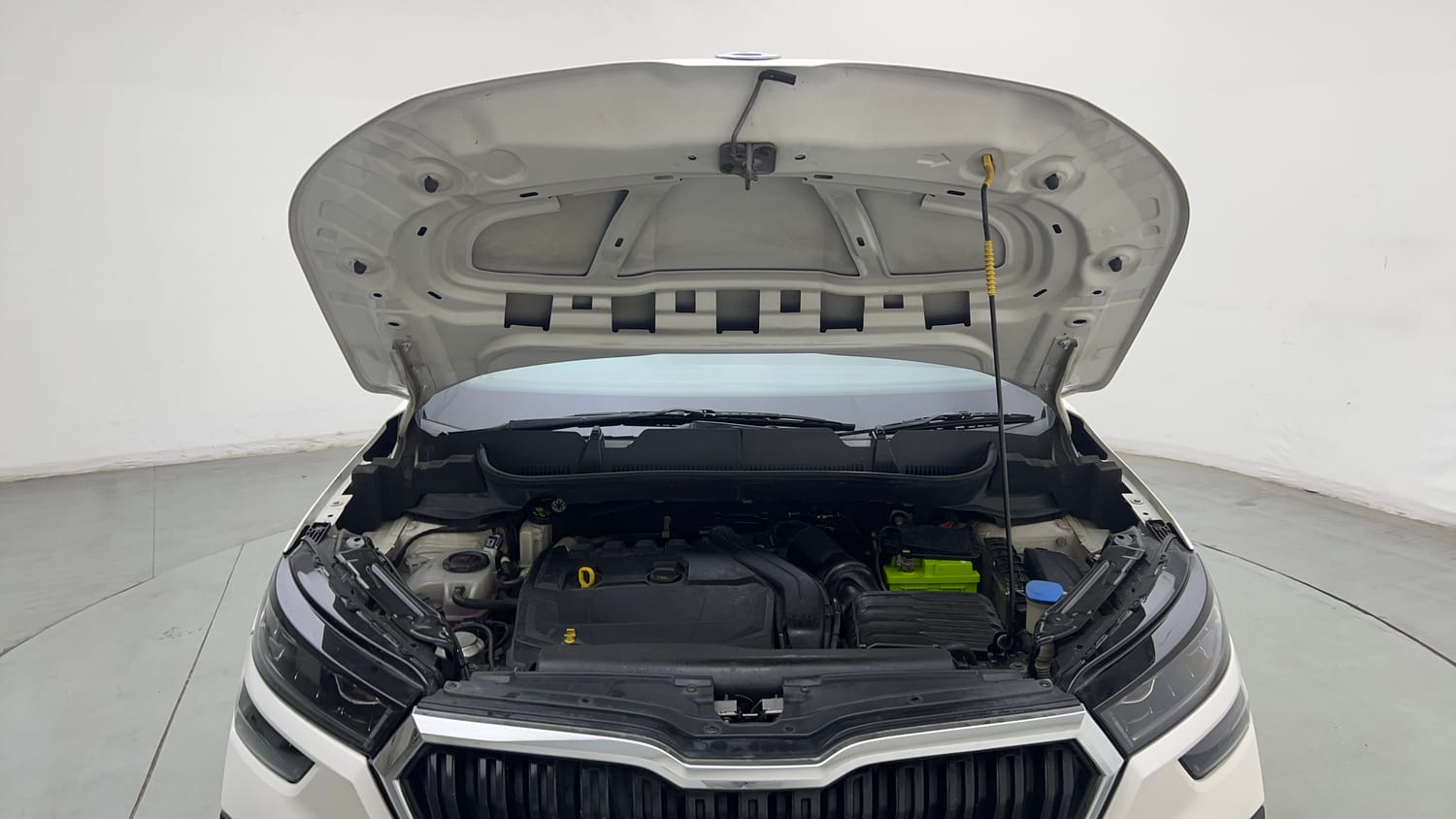 2022 Skoda Kushaq Style 1.5L TSI DSG-27