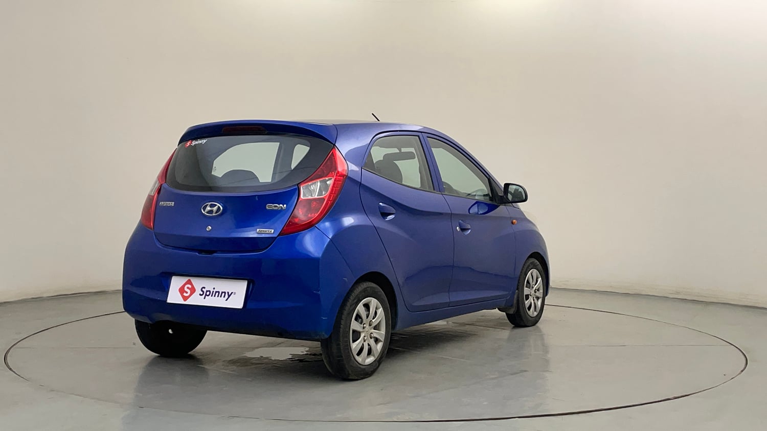 Used 2012 Hyundai Eon Sportz Petrol Manual exterior RIGHT REAR CORNER VIEW