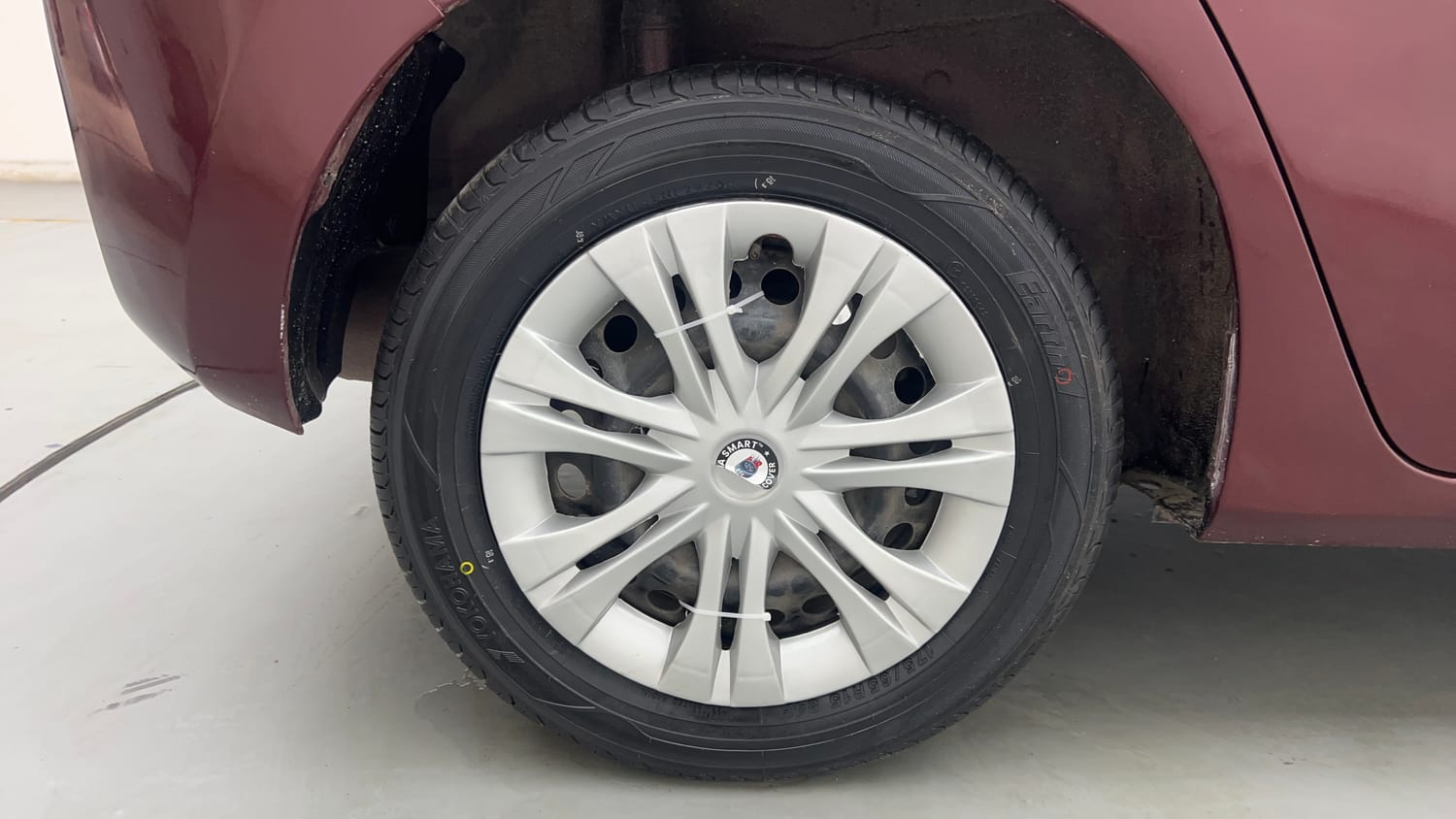Used 2017 Honda Jazz S Petrol Petrol Manual tyres RIGHT REAR TYRE RIM VIEW