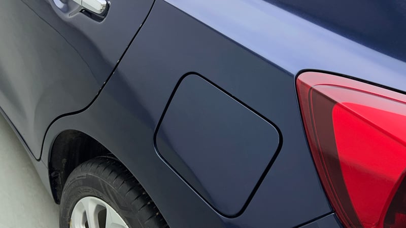 Used 2023 Maruti Suzuki Baleno Zeta MT Petrol+CNG (Outside Fitted) Cng Manual dents MINOR SCRATCH
