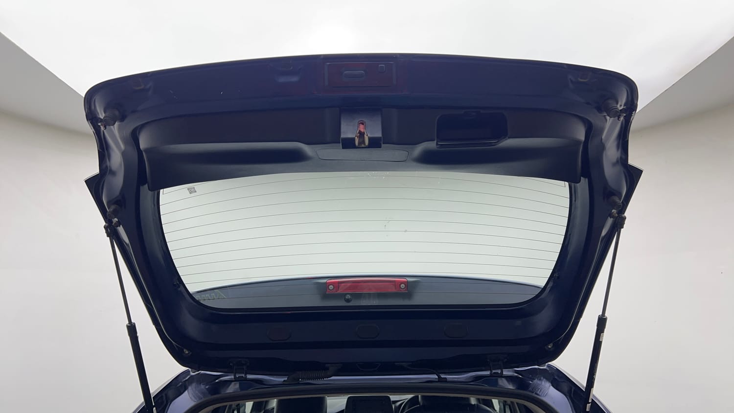 2023 Maruti Suzuki Baleno Zeta MT Petrol+CNG (Outside Fitted)-24
