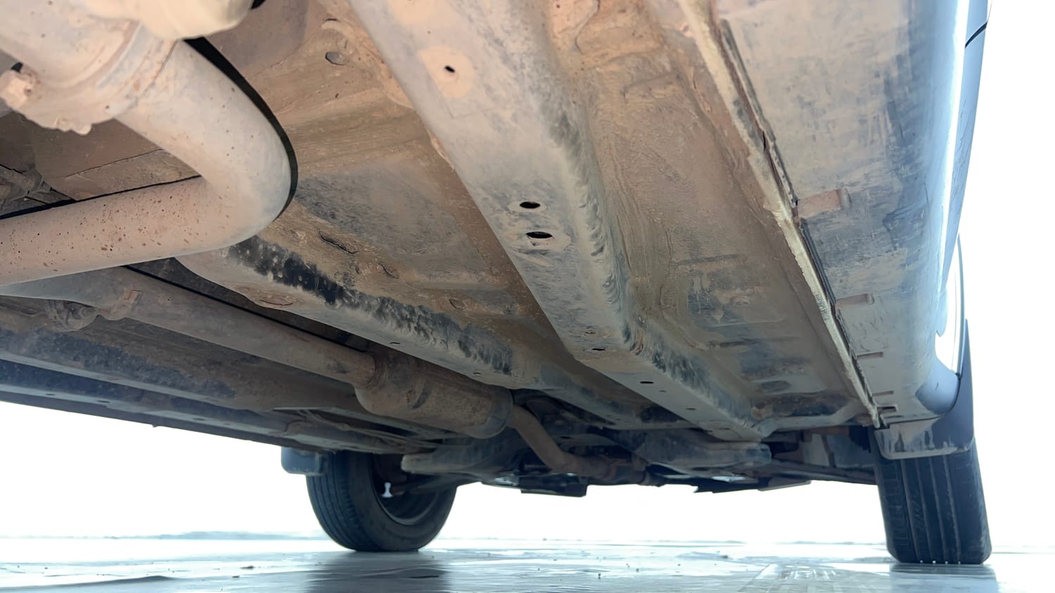 Used 2023 Tata Nexon Pure S 1.2 Revotron Petrol 6MT Petrol Manual extra REAR RIGHT UNDERBODY VIEW