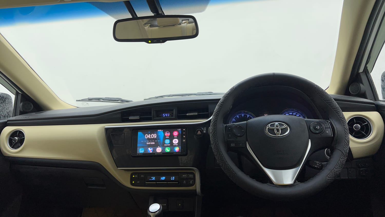 2017 Toyota Corolla Altis VL AT Petrol-12