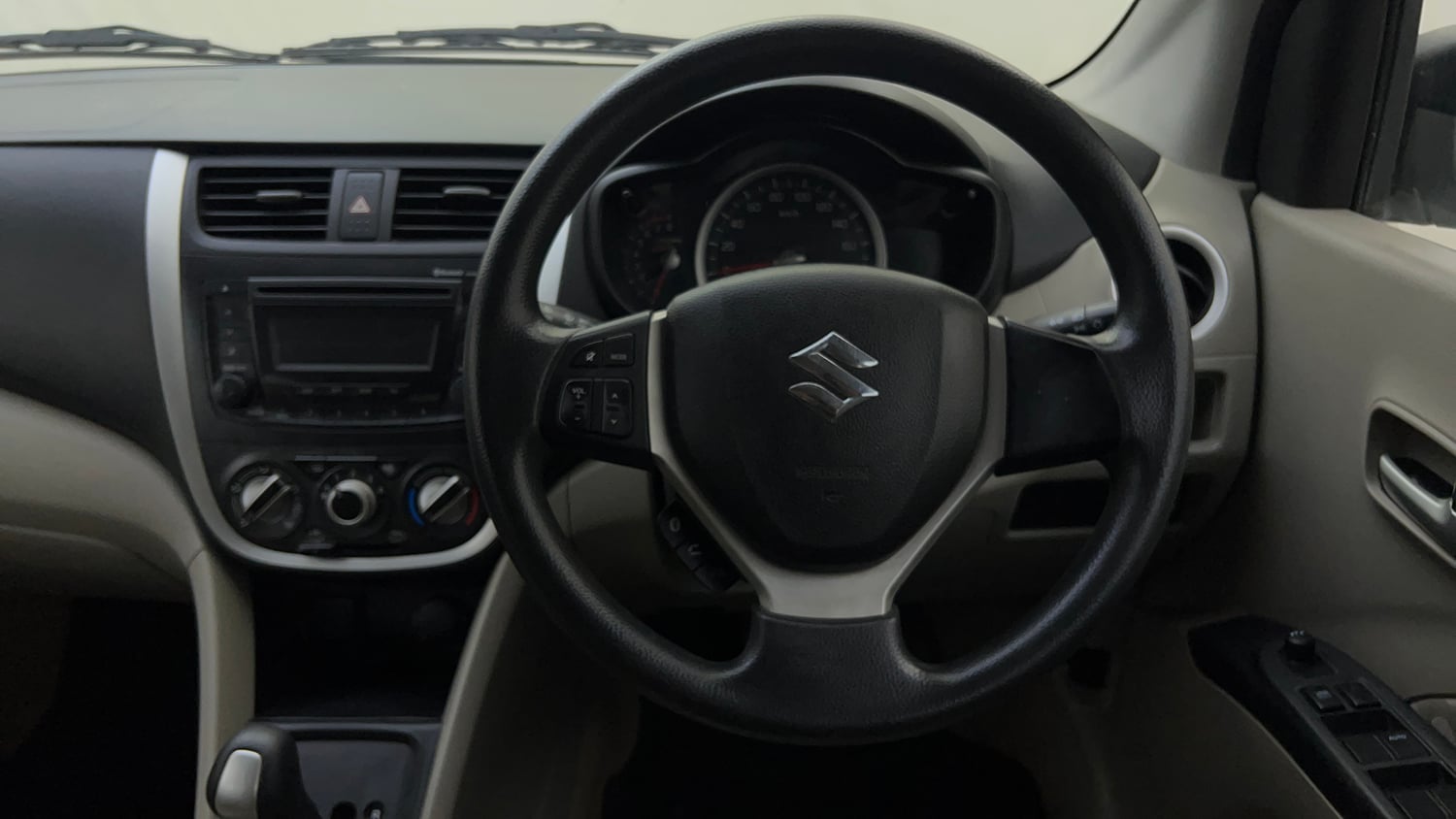 Used 2016 Maruti Suzuki Celerio ZXi AMT Petrol Automatic top_features Steering mounted controls