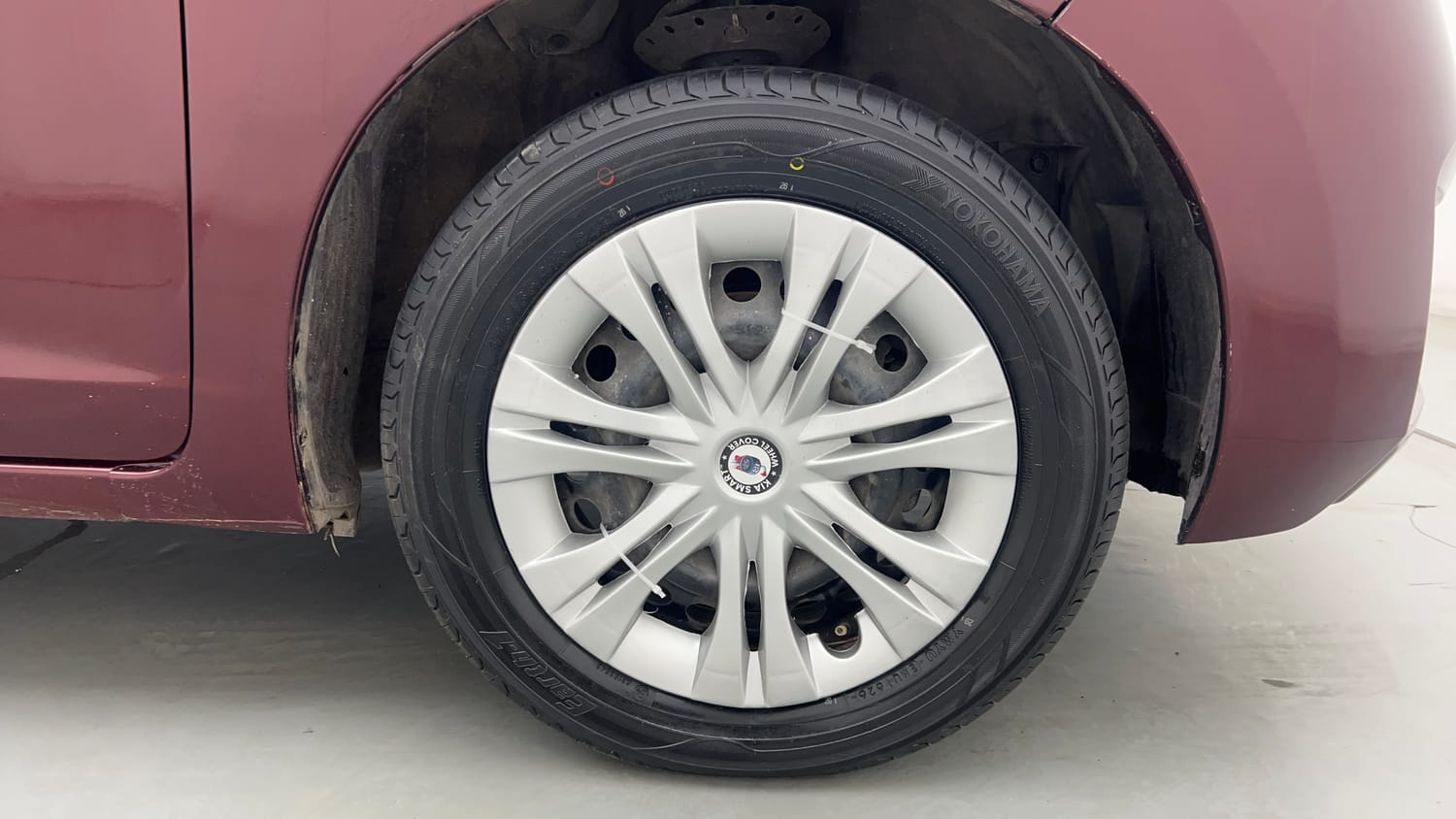 Used 2017 Honda Jazz S Petrol Petrol Manual tyres RIGHT FRONT TYRE RIM VIEW