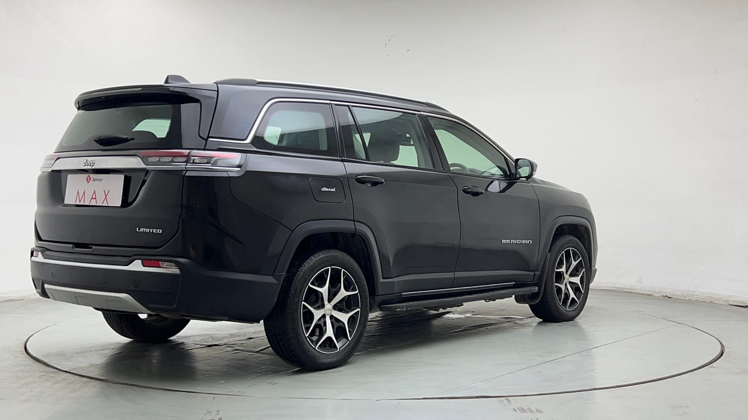 2024 Jeep Meridian Limited (O) 4x2 AT-4