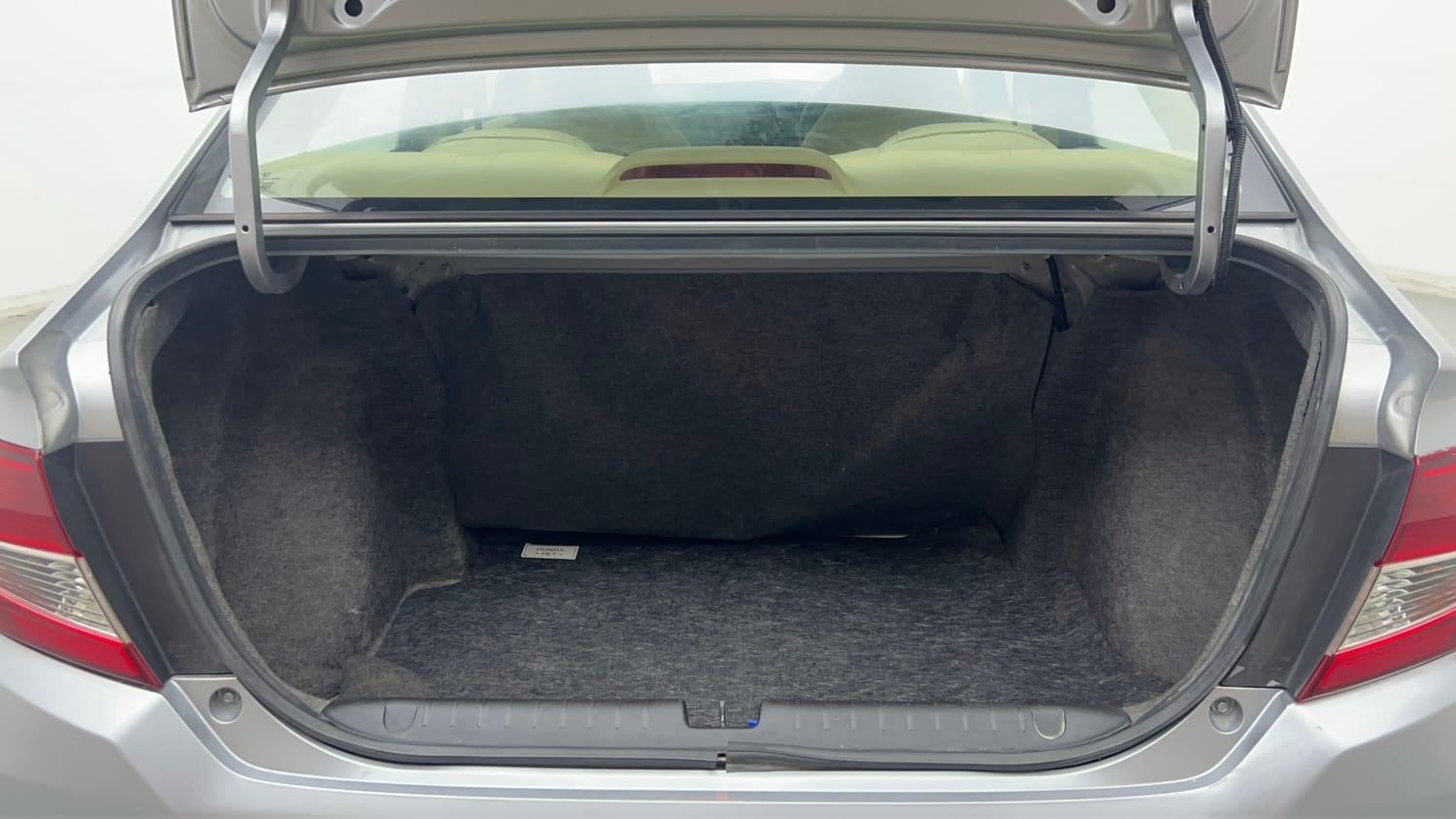 2022 Honda Amaze E MT 1.2 Petrol (Old Design)-25