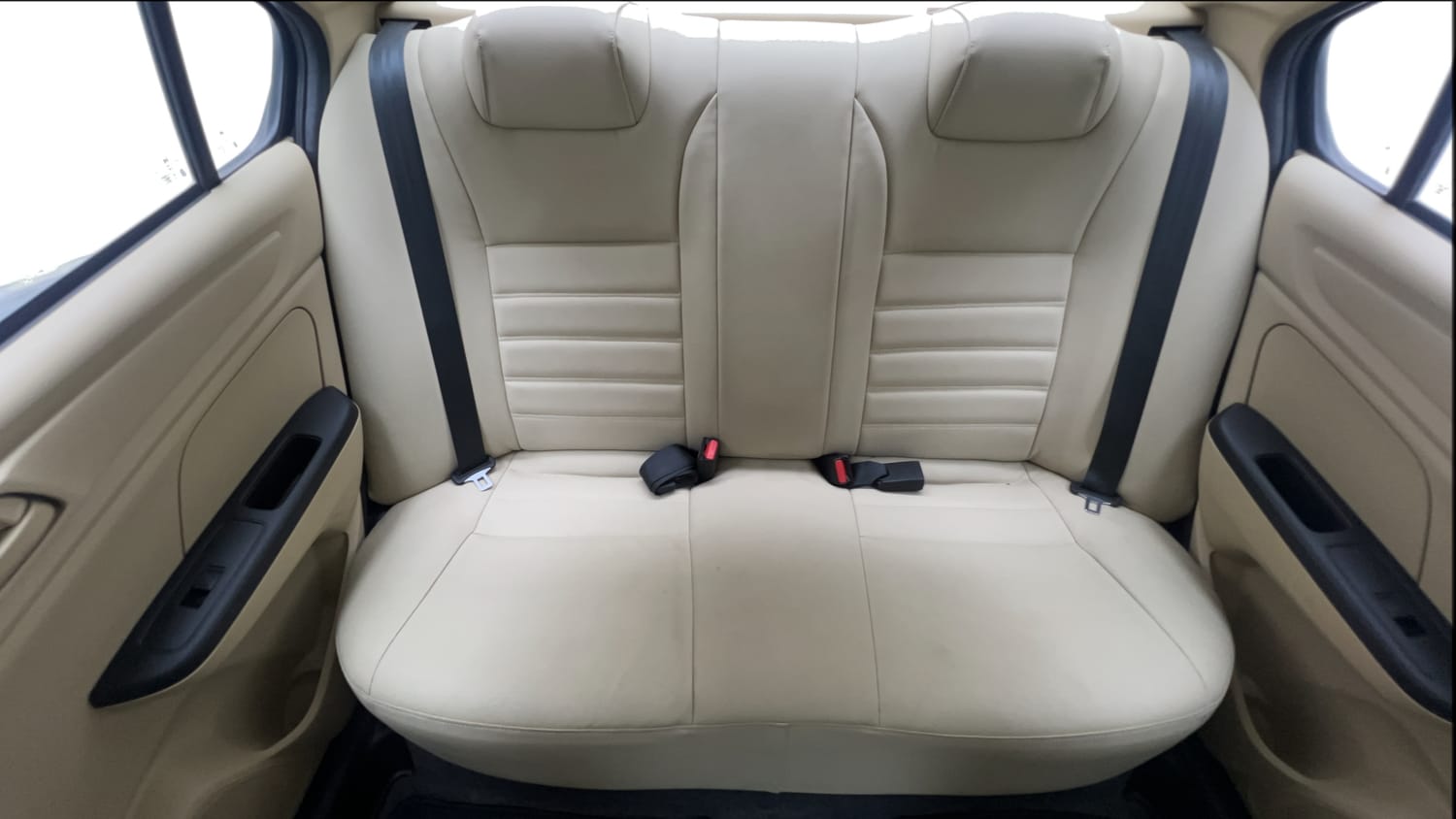 2022 Honda Amaze E MT 1.2 Petrol (Old Design)-23