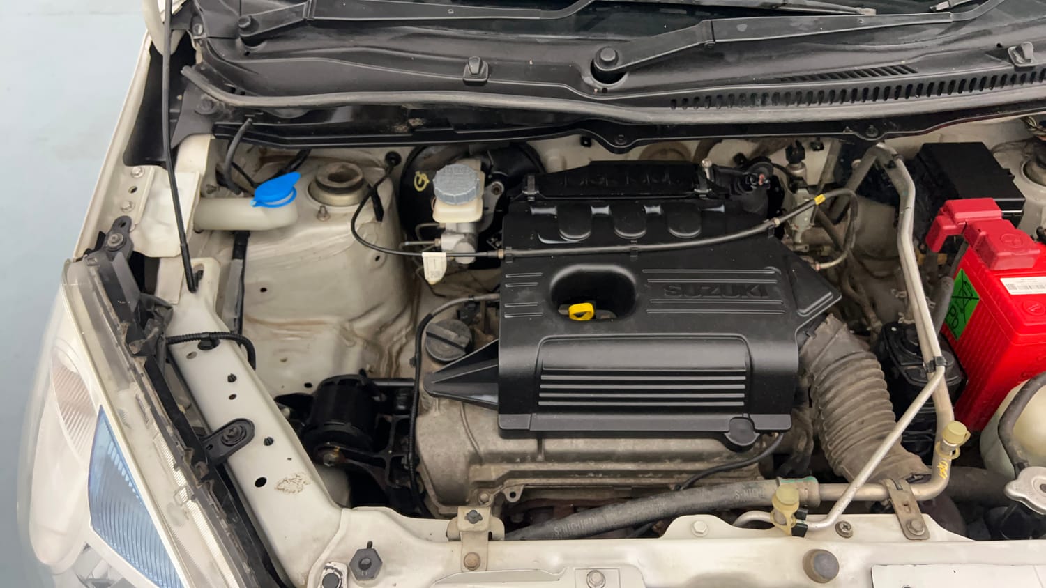 Used 2018 Maruti Suzuki Wagon R VXI Petrol Manual engine ENGINE RIGHT SIDE VIEW