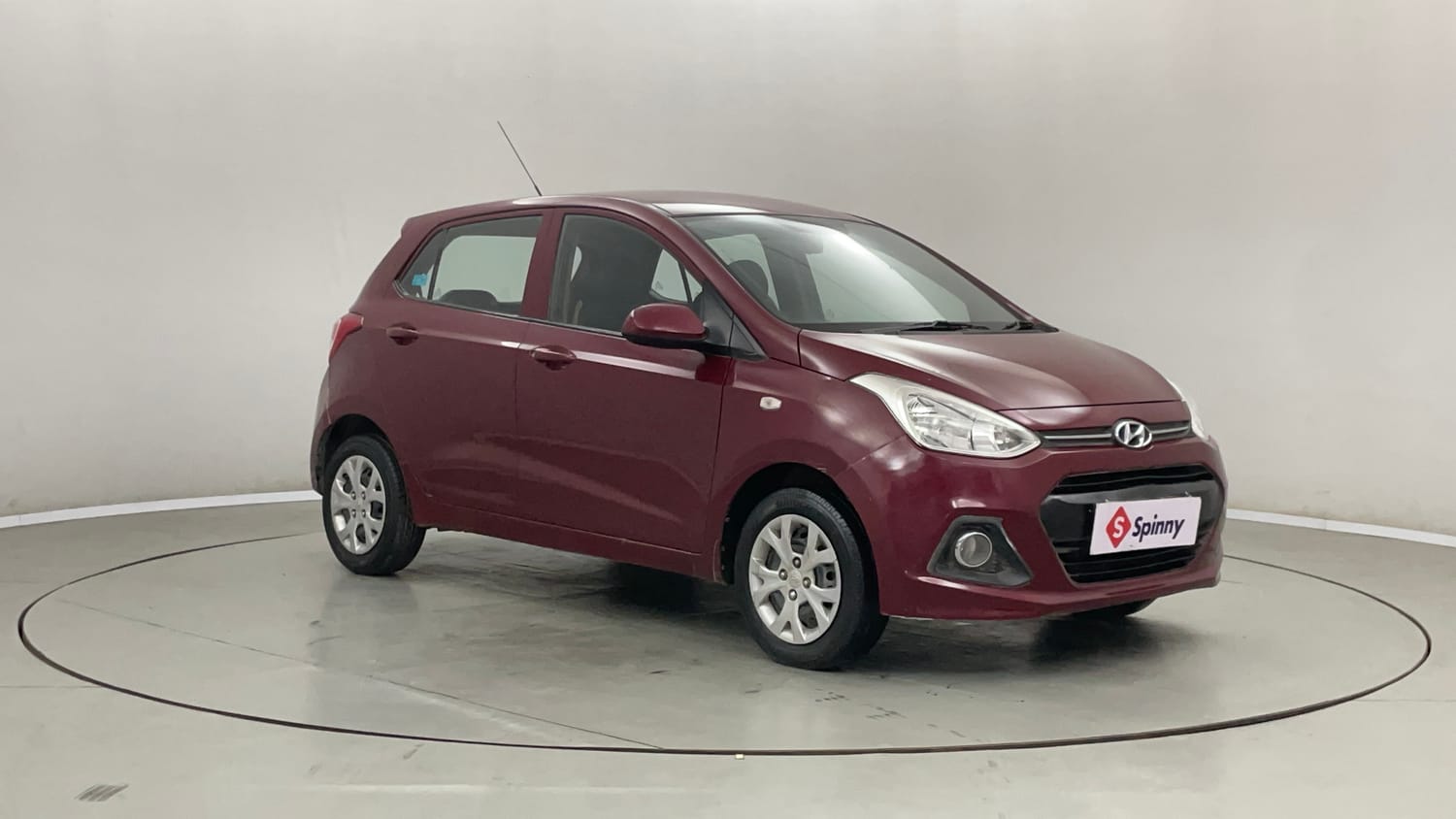 Used 2016 Hyundai Grand i10 Magna 1.2 Kappa VTVT Petrol Manual exterior RIGHT FRONT CORNER VIEW