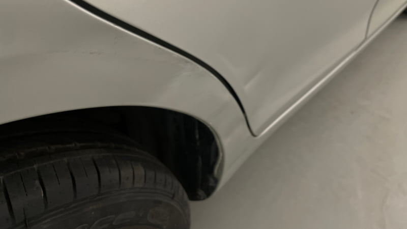 Used 2014 Maruti Suzuki Swift ZXi Petrol Manual dents MINOR DENT