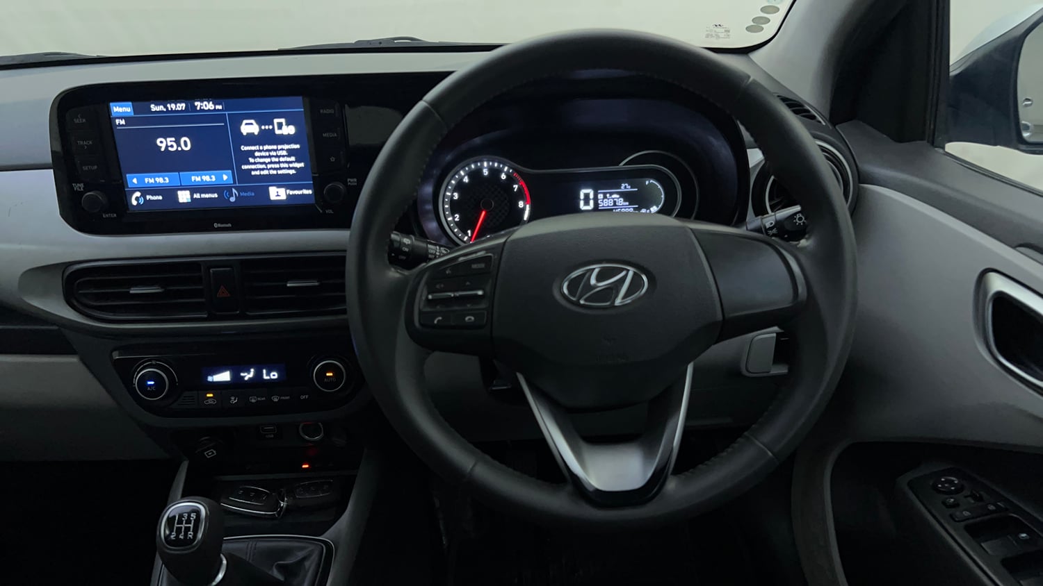 Used 2020 Hyundai Grand i10 Nios Asta 1.2 Kappa VTVT Petrol Manual interior STEERING VIEW
