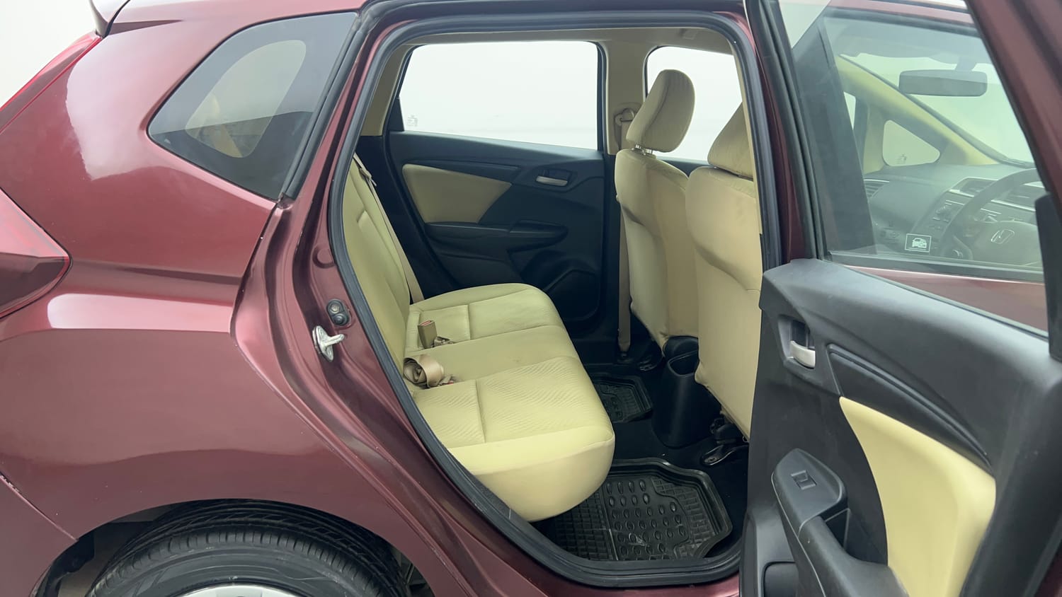 Used 2017 Honda Jazz S Petrol Petrol Manual interior RIGHT SIDE REAR DOOR CABIN VIEW