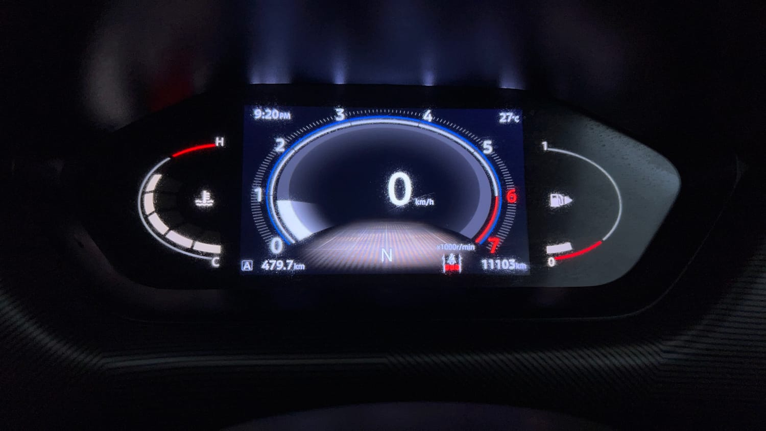 Used 2025 Nissan Magnite N-Connecta B4D 1.0 Petrol AMT Dual Tone Petrol Automatic interior CLUSTERMETER VIEW