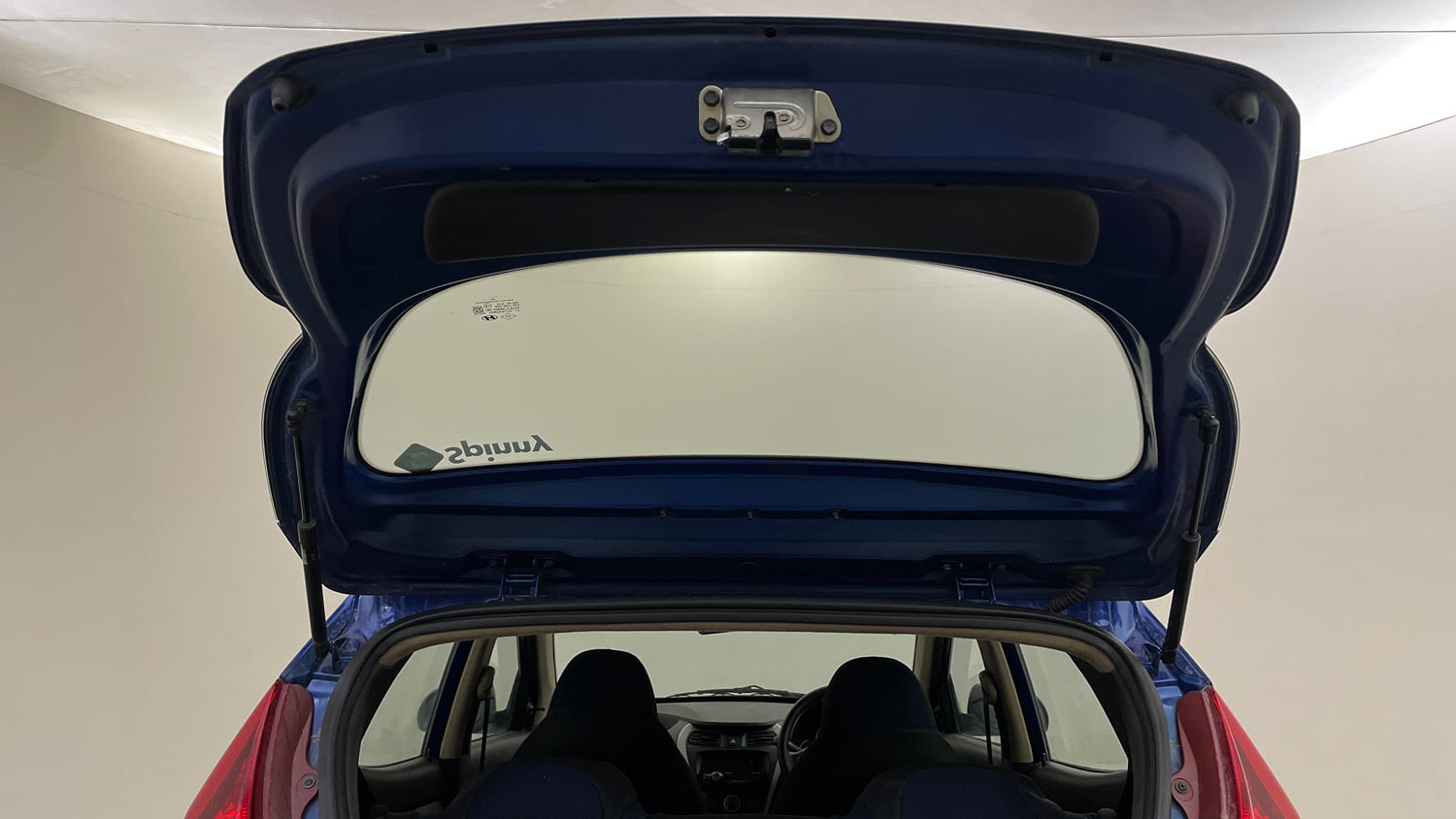 Used 2012 Hyundai Eon Sportz Petrol Manual interior DICKY DOOR OPEN VIEW