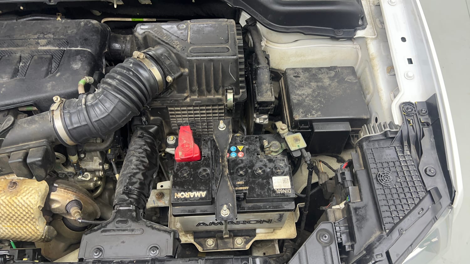 Used 2024 Mahindra XUV 3XO AX5 1.2 Petrol AT Petrol Automatic engine ENGINE LEFT SIDE VIEW