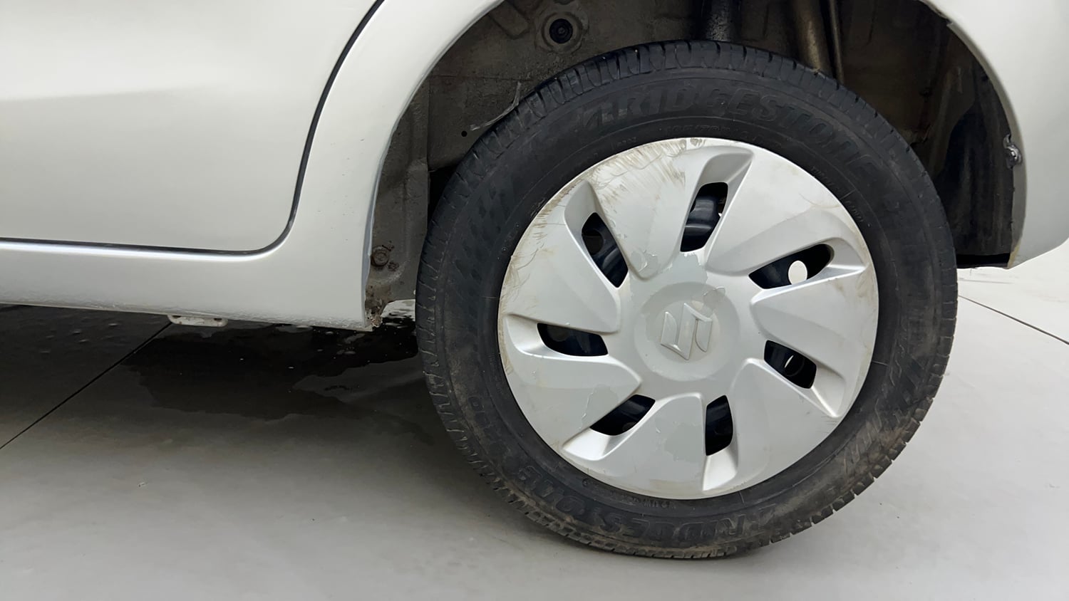 Used 2016 Maruti Suzuki Celerio ZXi AMT Petrol Automatic tyres LEFT REAR TYRE RIM VIEW