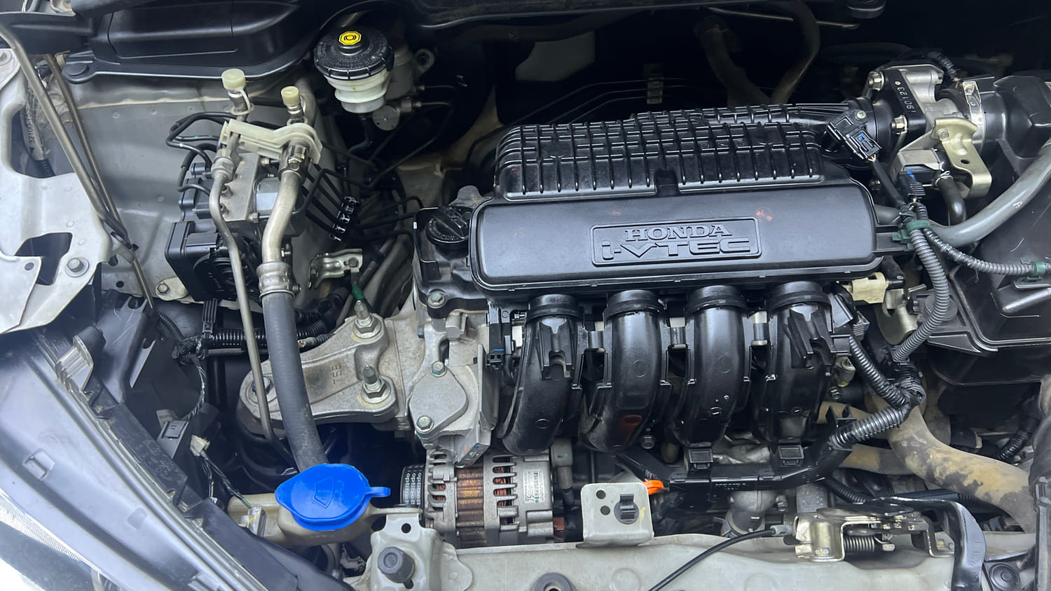 Used 2019 Honda Jazz VX CVT Petrol Petrol Automatic engine ENGINE RIGHT SIDE VIEW