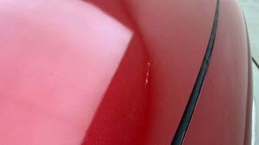 minor_scratch_0