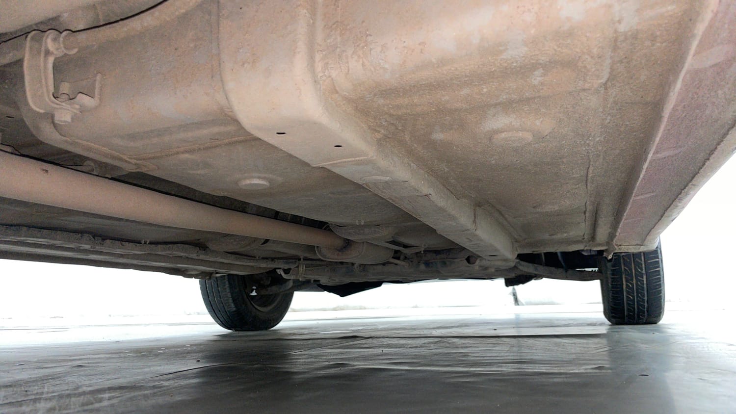 Used 2016 Hyundai Grand i10 Magna 1.2 Kappa VTVT Petrol Manual extra REAR RIGHT UNDERBODY VIEW