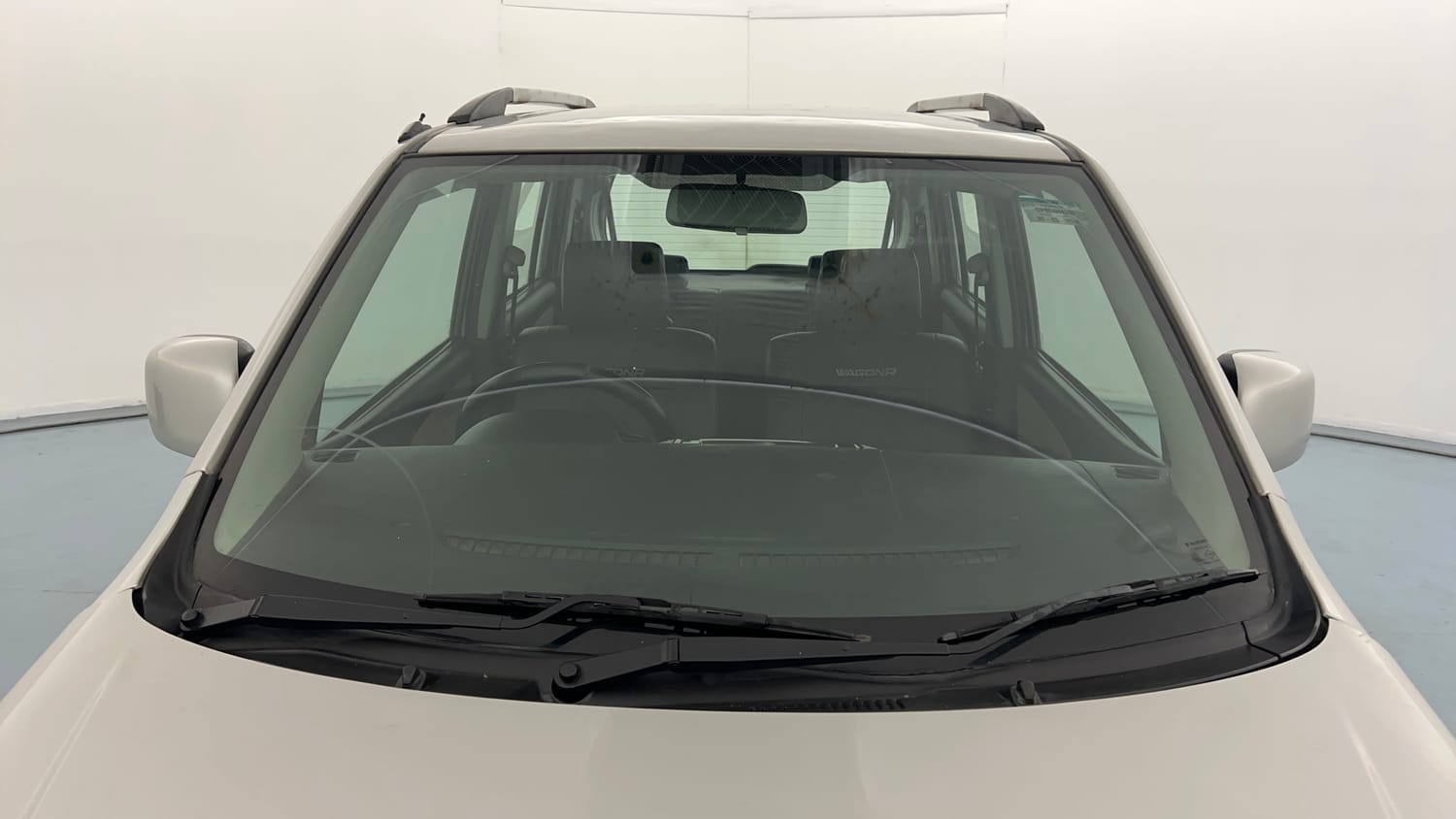 Used 2018 Maruti Suzuki Wagon R VXI Petrol Manual exterior FRONT WINDSHIELD VIEW