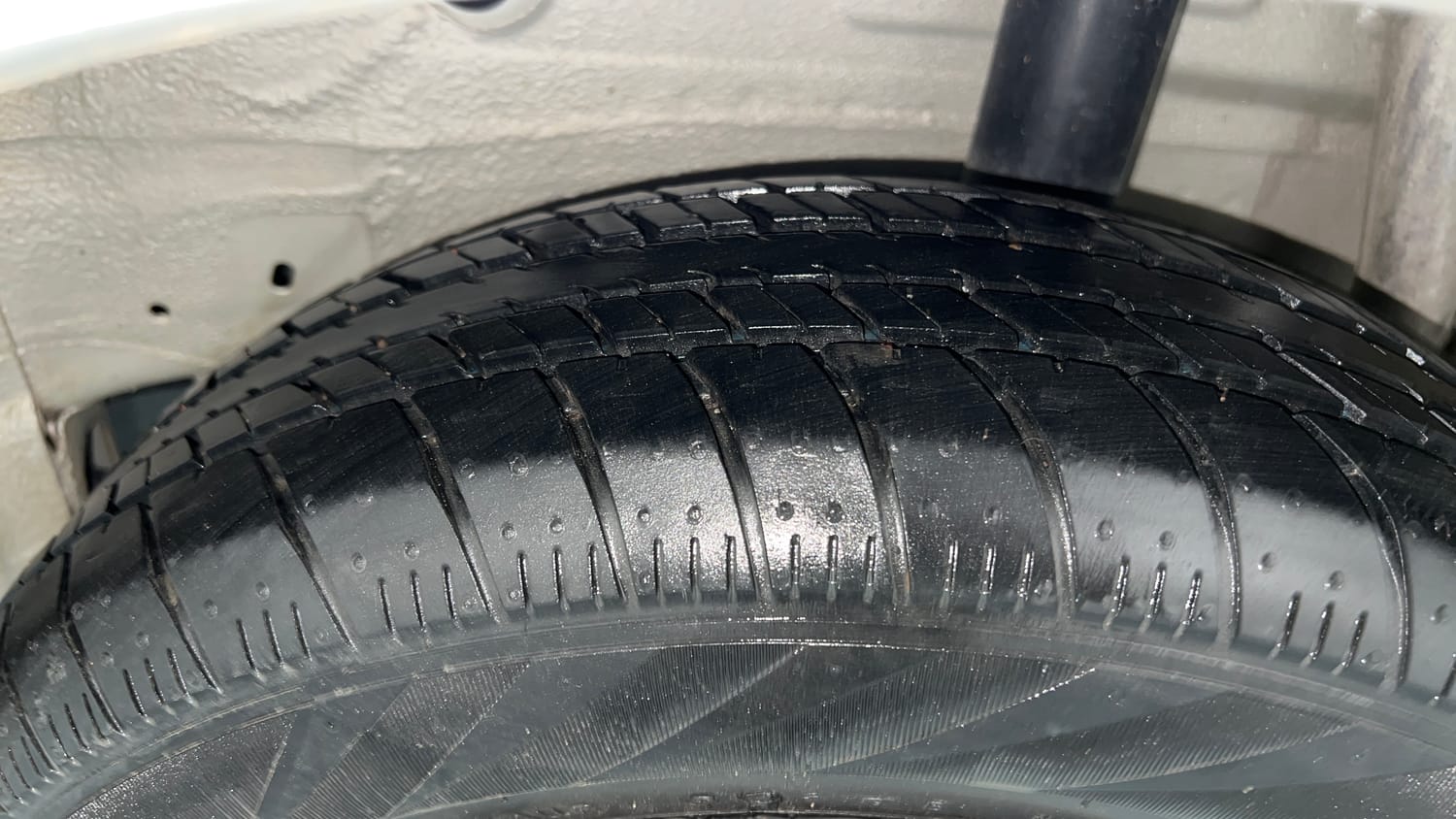 Used 2018 Maruti Suzuki Celerio ZXi AMT Petrol Automatic tyres LEFT REAR TYRE TREAD VIEW