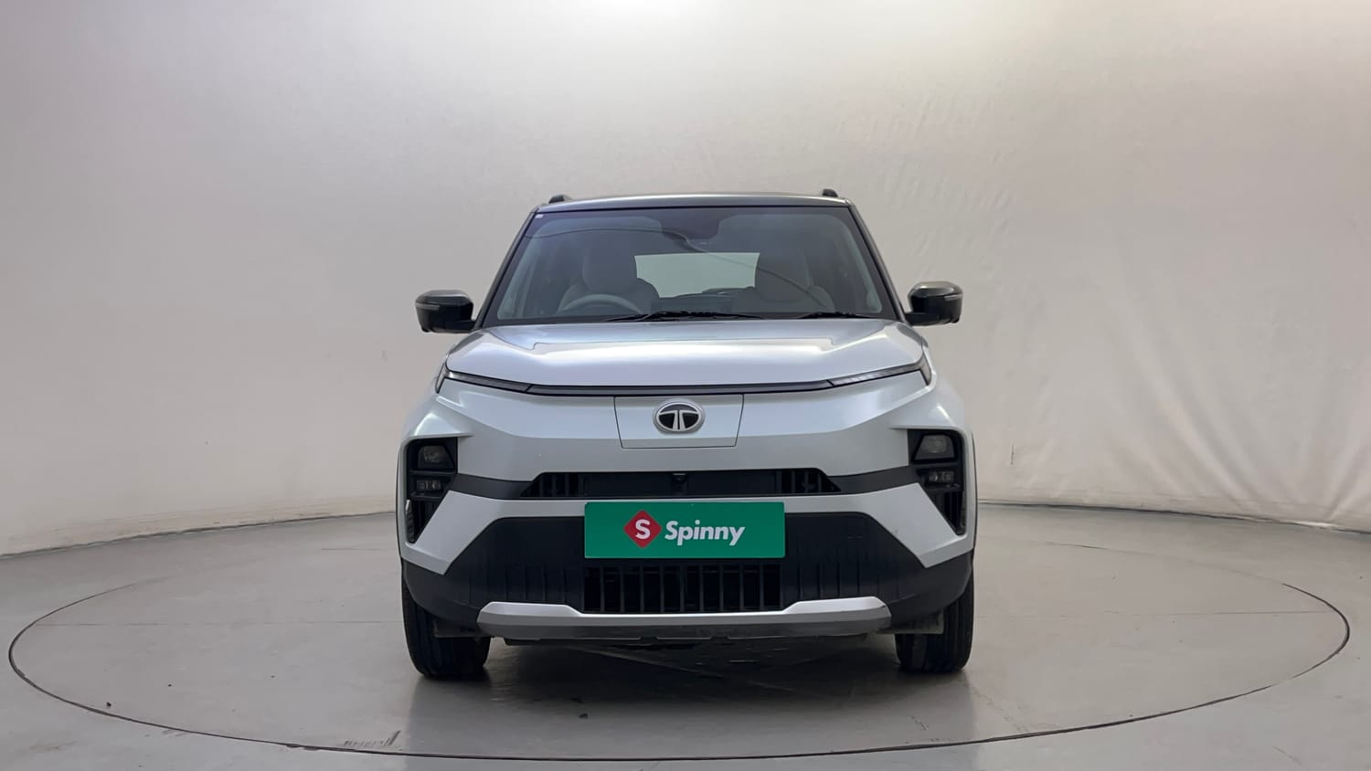 Used 2026 Tata Punch EV Empowered Plus S long Range 7.2 Fast Charger Electric Automatic exterior FRONT VIEW