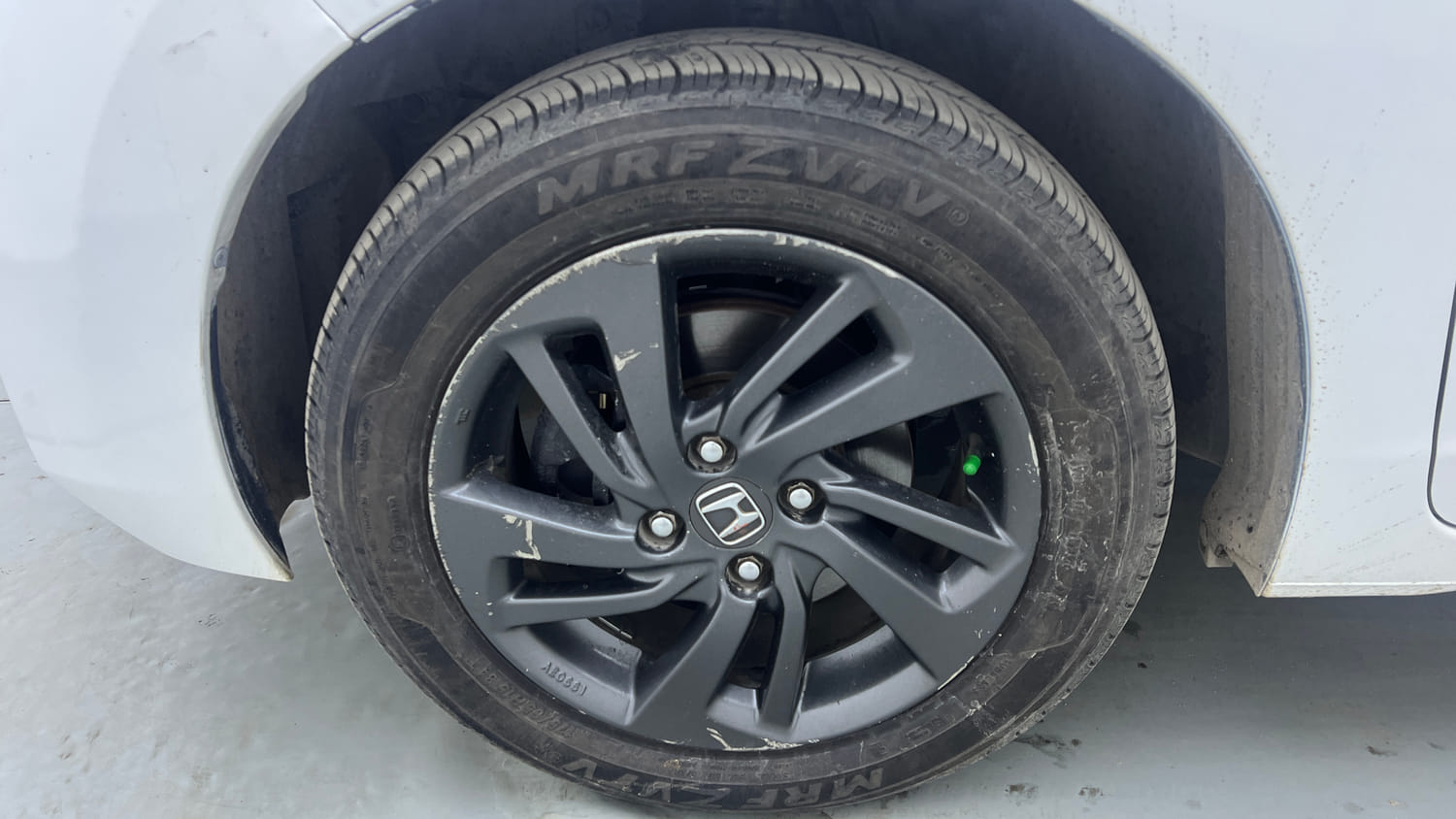 Used 2019 Honda Jazz VX CVT Petrol Petrol Automatic tyres LEFT FRONT TYRE RIM VIEW
