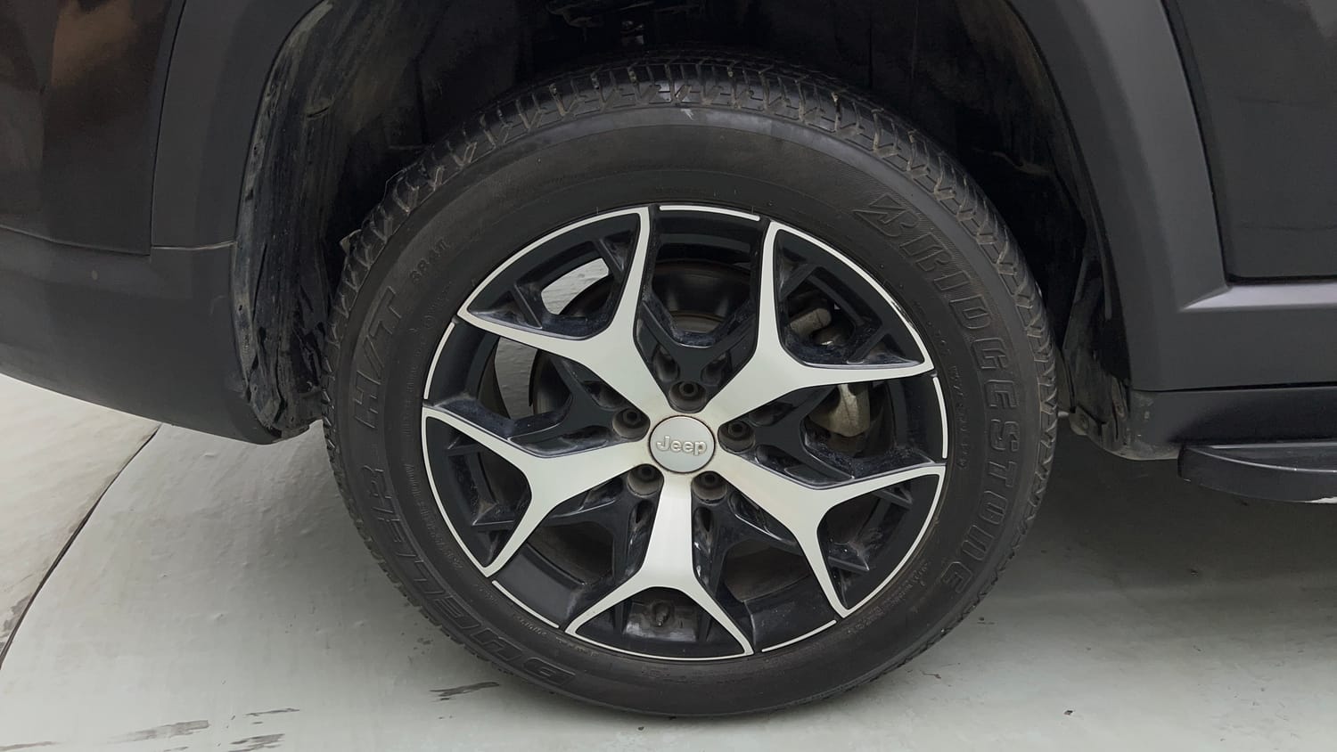 2024 Jeep Meridian Limited (O) 4x2 AT-34