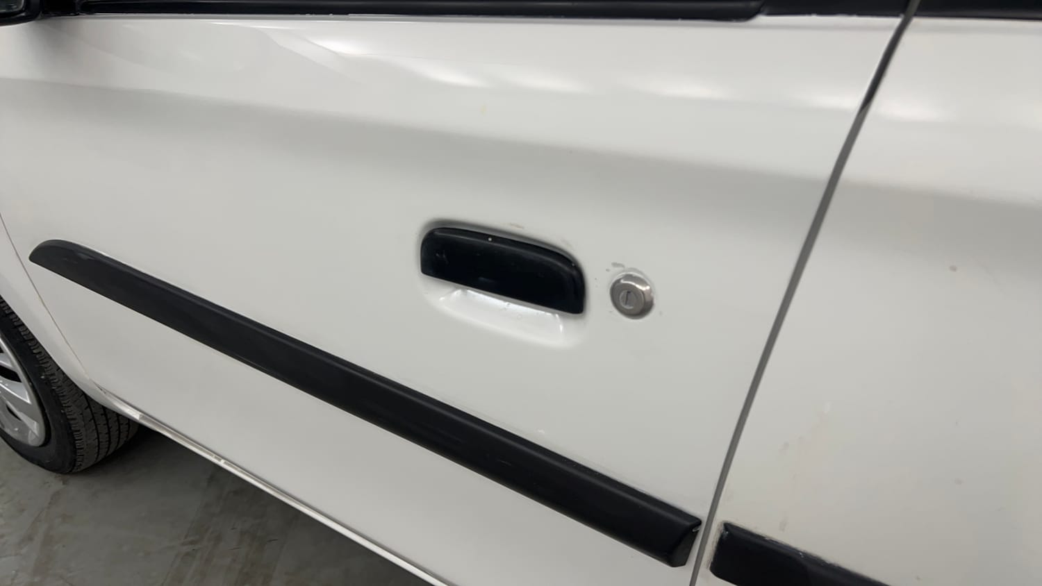 Used 2016 Maruti Suzuki Alto K10 VXi AMT Petrol Automatic dents MINOR SCRATCH