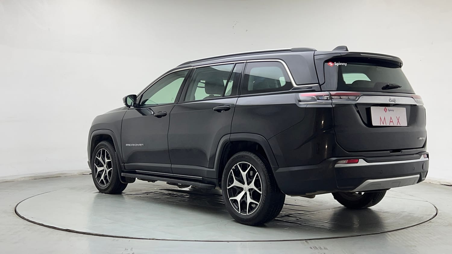 2024 Jeep Meridian Limited (O) 4x2 AT-2