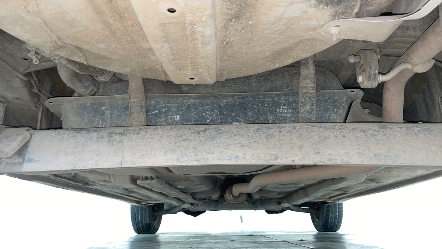 Used 2016 Hyundai Grand i10 Magna 1.2 Kappa VTVT Petrol Manual extra REAR UNDERBODY VIEW (TAKEN FROM REAR)