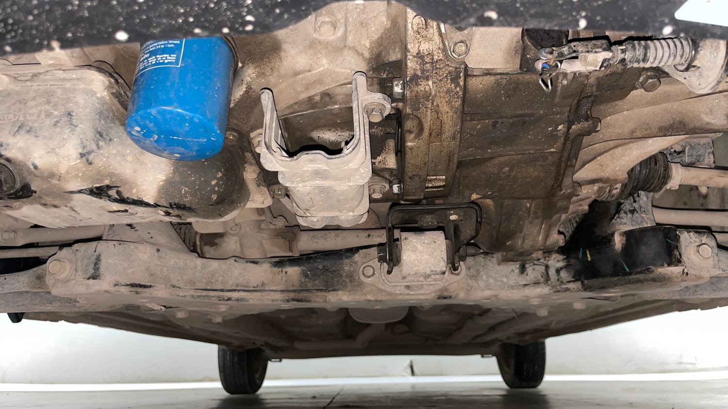 Used 2016 Hyundai Grand i10 Magna 1.2 Kappa VTVT Petrol Manual extra FRONT LEFT UNDERBODY VIEW