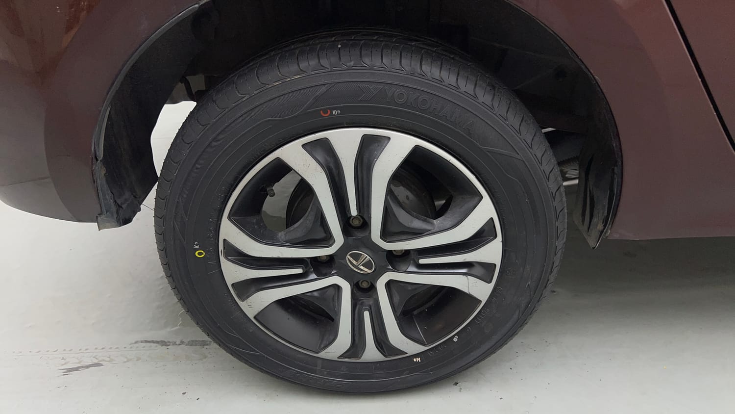2022 Tata Tigor XZ Plus CNG-33