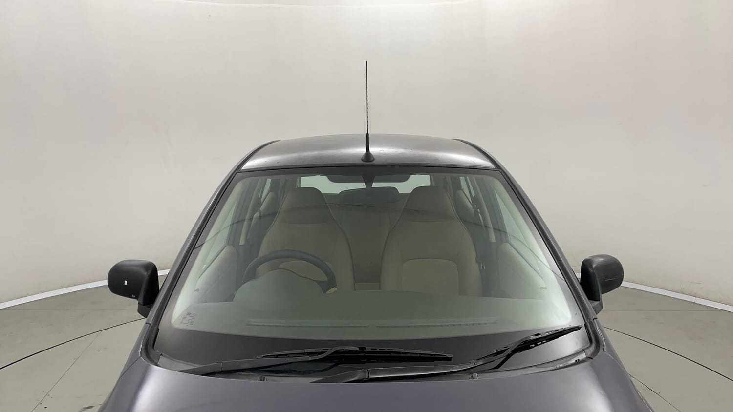 Used 2014 Hyundai i10 Magna 1.1 iRDE2 Petrol Manual exterior FRONT WINDSHIELD VIEW