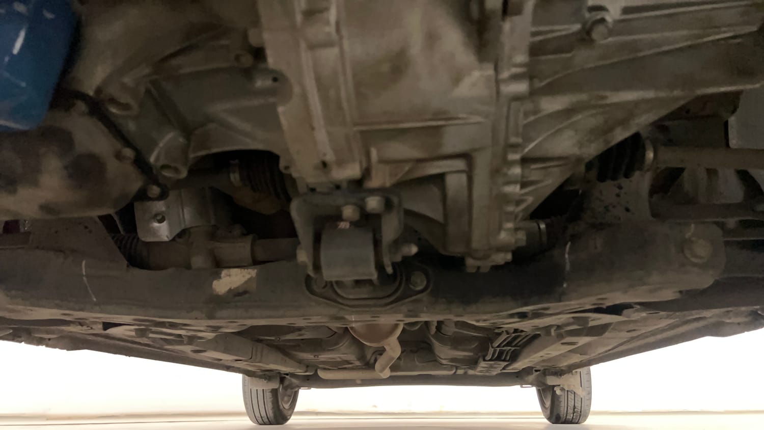 Used 2023 Hyundai Grand i10 Nios Asta 1.2 Kappa VTVT Petrol Manual extra FRONT LEFT UNDERBODY VIEW