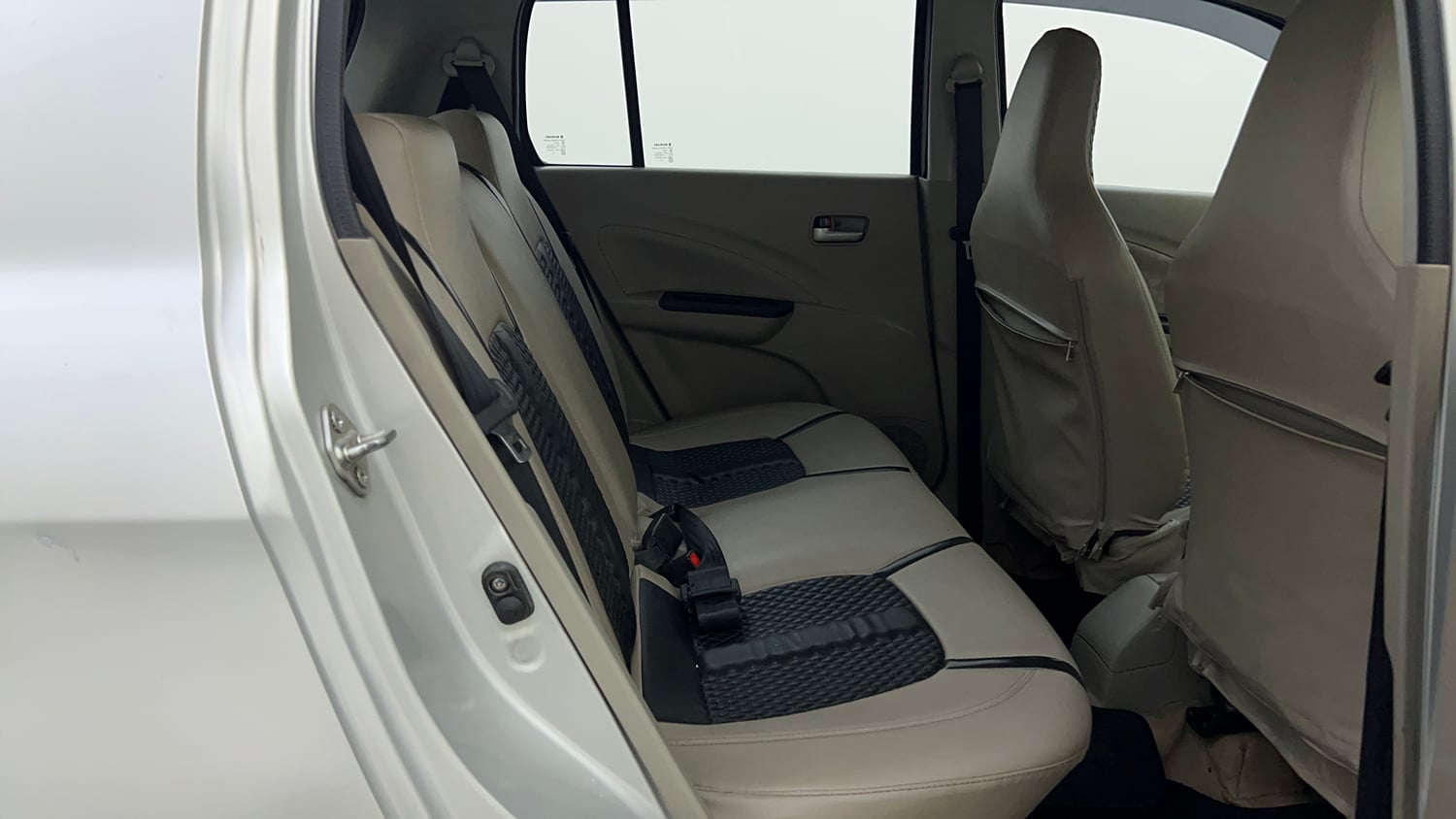 Used 2016 Maruti Suzuki Celerio ZXi AMT Petrol Automatic interior RIGHT SIDE REAR DOOR CABIN VIEW