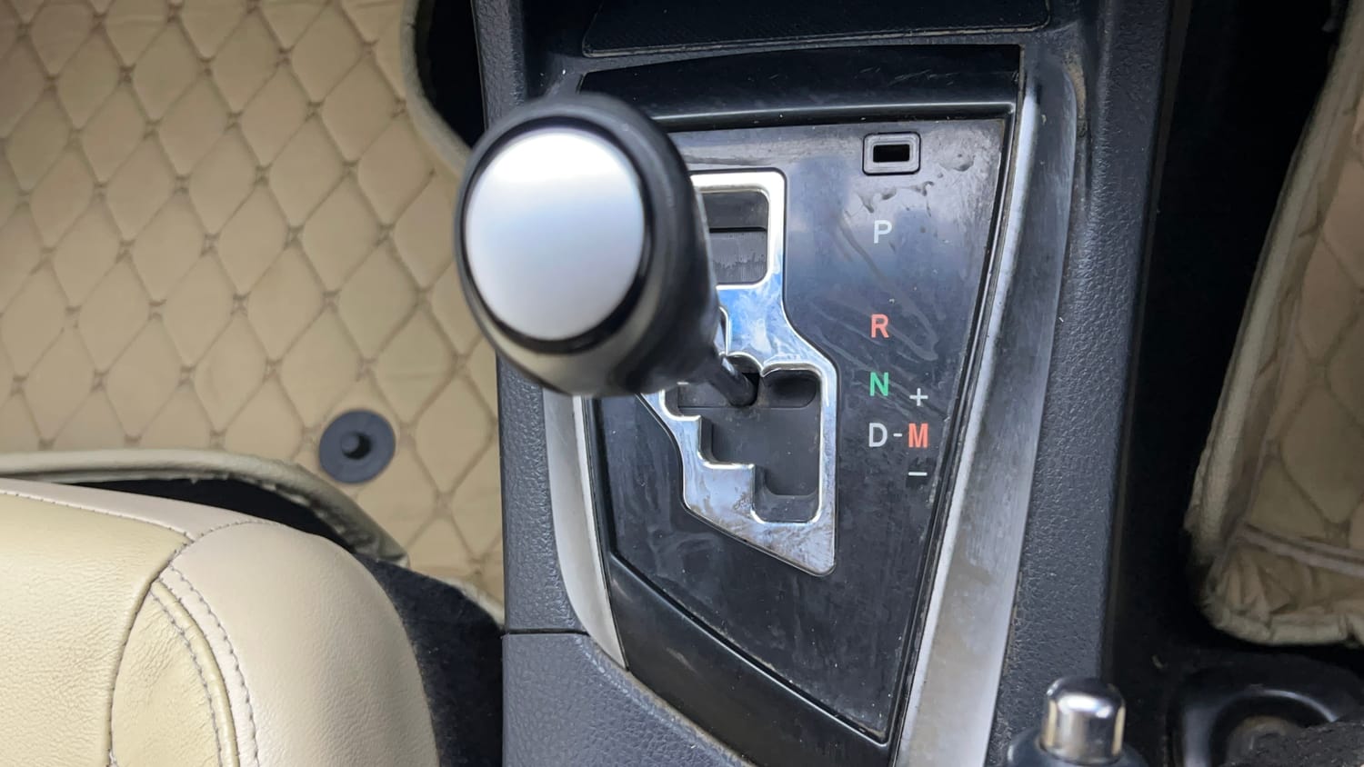 2017 Toyota Corolla Altis VL AT Petrol-16