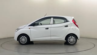 Used 2017 Hyundai Eon Magna + Petrol Manual exterior LEFT SIDE VIEW