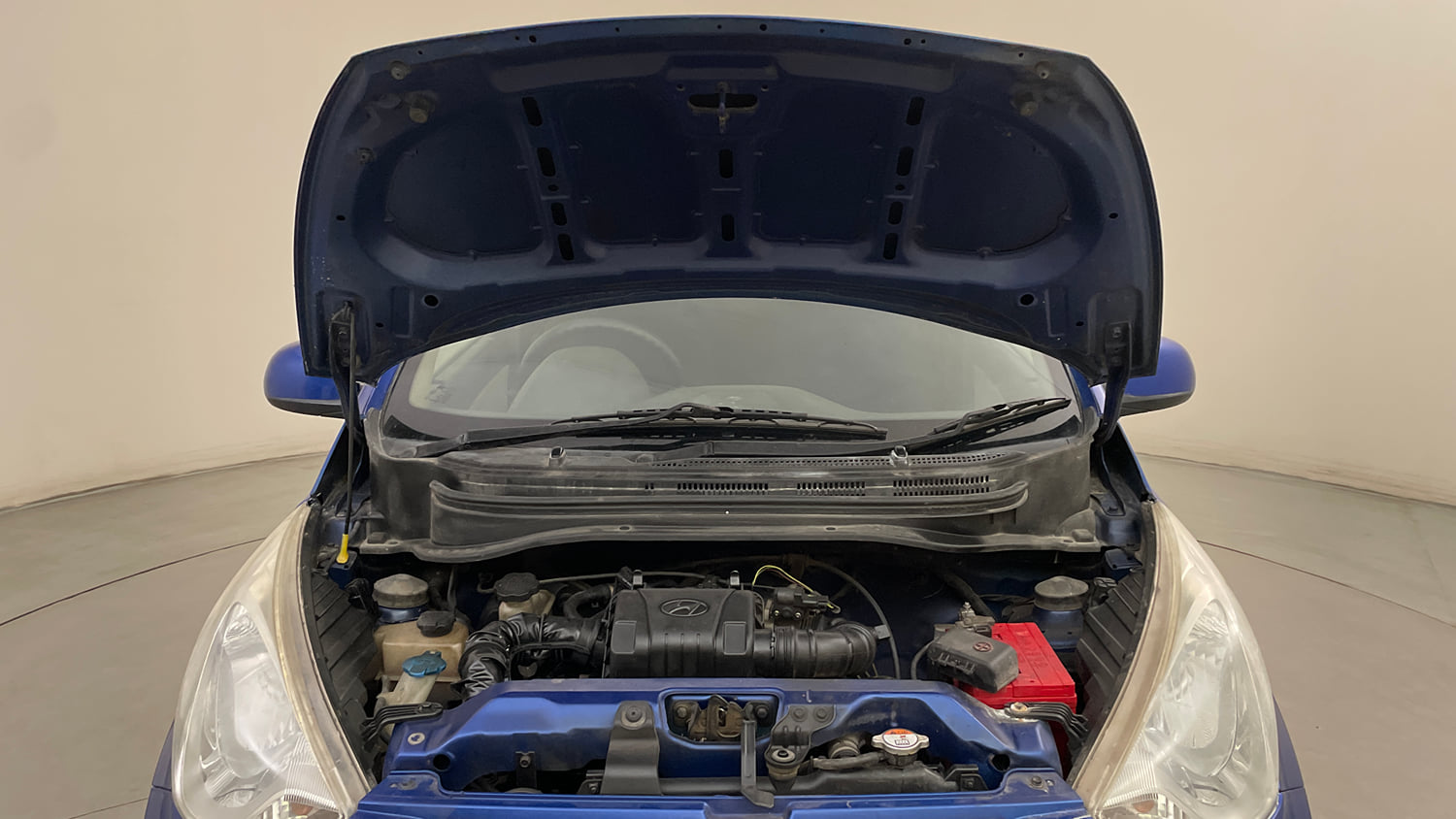 Used 2012 Hyundai Eon Sportz Petrol Manual engine ENGINE & BONNET OPEN FRONT VIEW