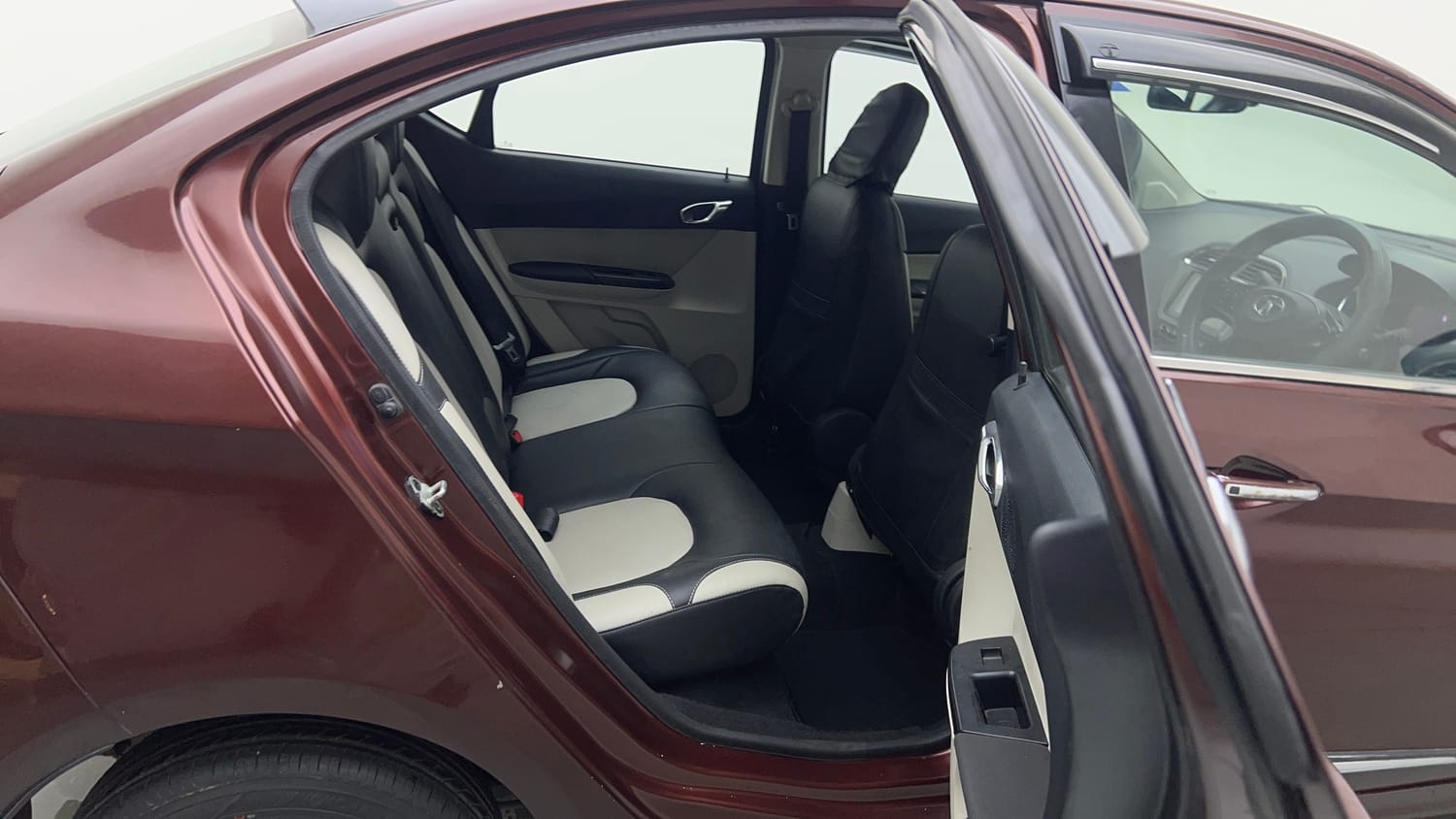 2022 Tata Tigor XZ Plus CNG-18