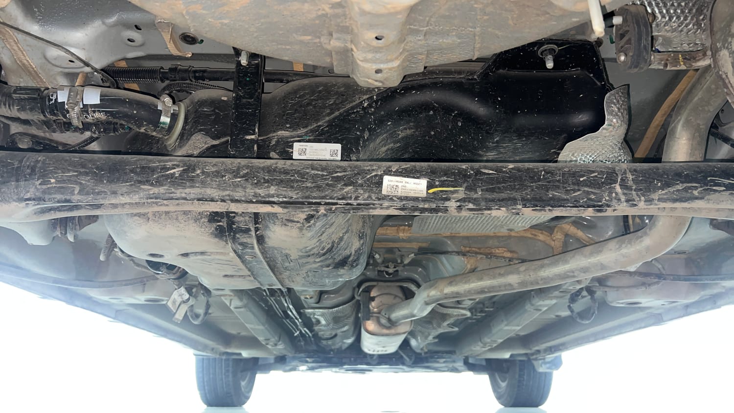 Used 2024 Mahindra XUV 3XO AX5 1.2 Petrol AT Petrol Automatic extra REAR UNDERBODY VIEW (TAKEN FROM REAR)