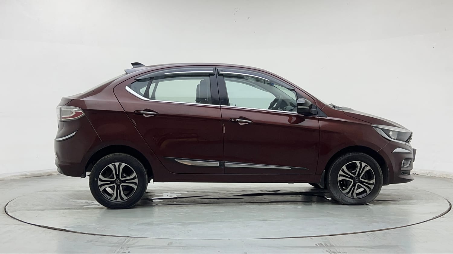 2022 Tata Tigor XZ Plus CNG-5