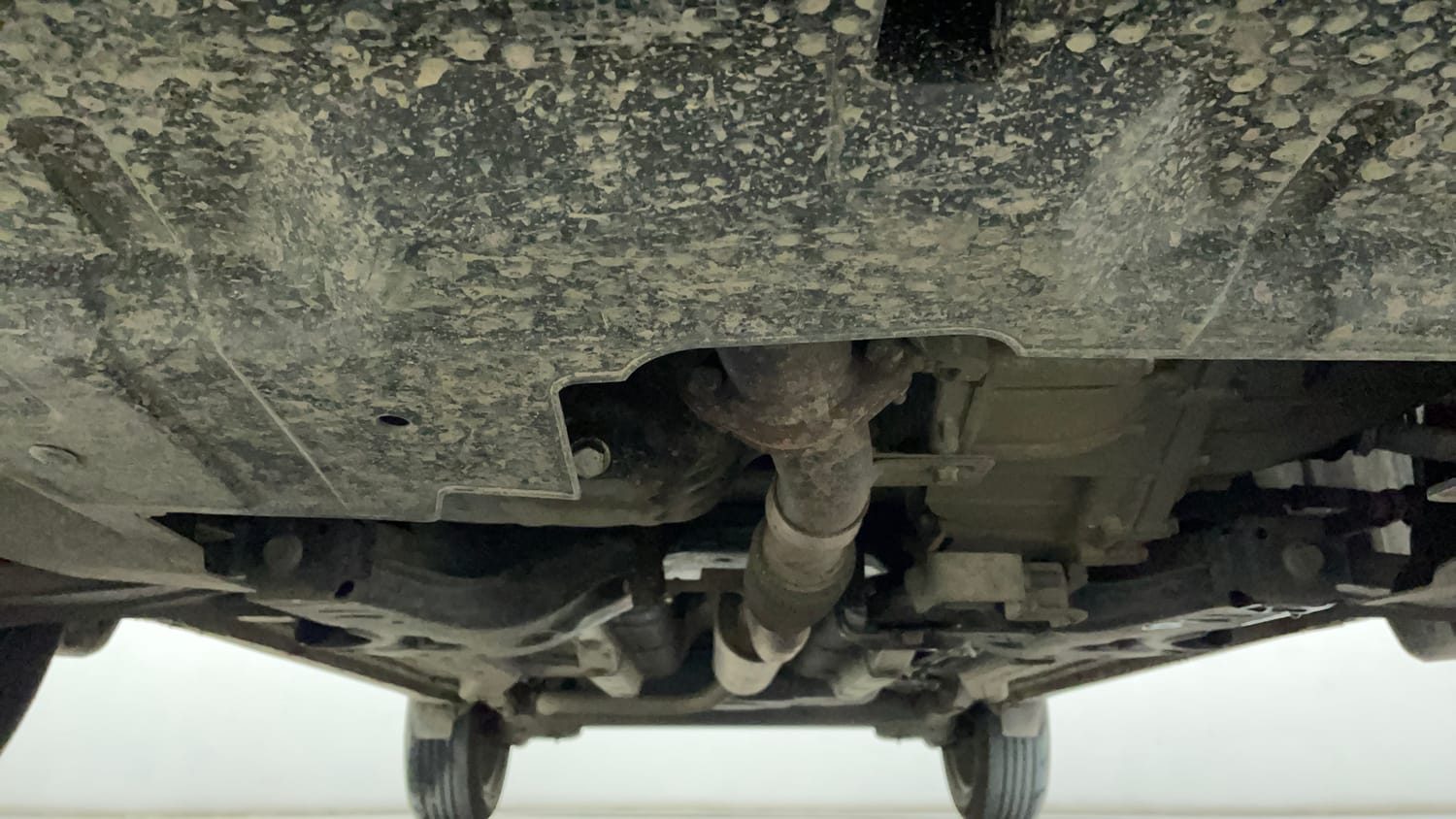 Used 2025 Tata Nexon Creative Plus (S) 1.2 Petrol 6MT Petrol Manual extra FRONT LEFT UNDERBODY VIEW