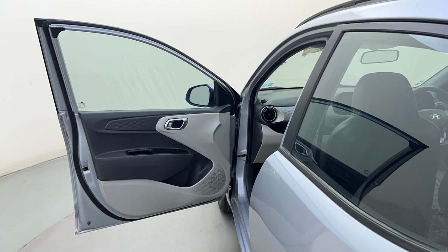 Used 2020 Hyundai Grand i10 Nios Asta 1.2 Kappa VTVT Petrol Manual interior LEFT FRONT DOOR OPEN VIEW